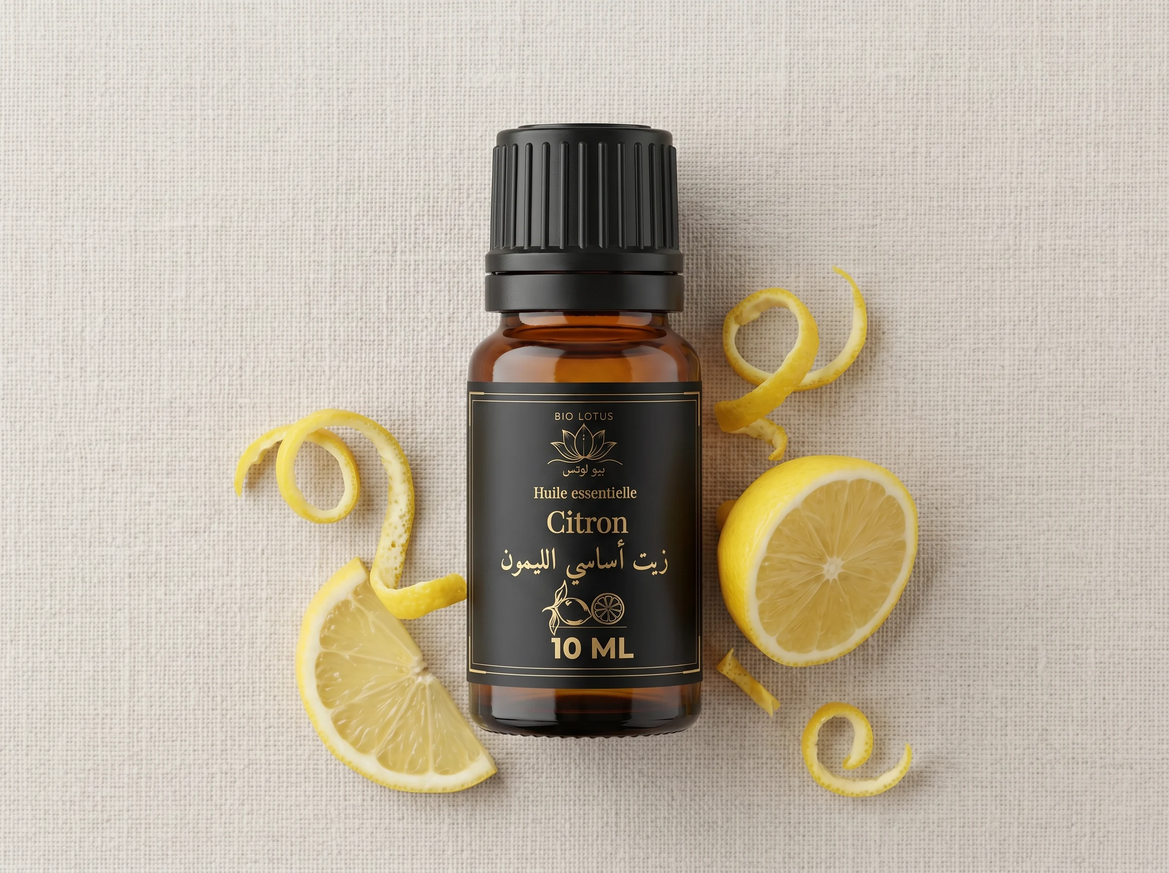 Huile essentielle de citron Bio Lotus avec zestes et tranches de citron frais